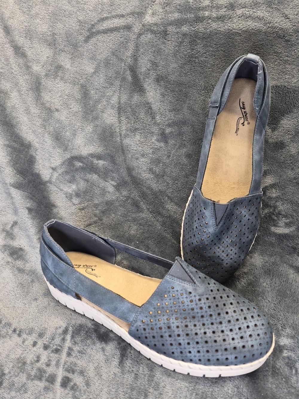 Easy Street Slingback Sandals Fedra 8.5WW  Blue Faux Leather Slip On Flats